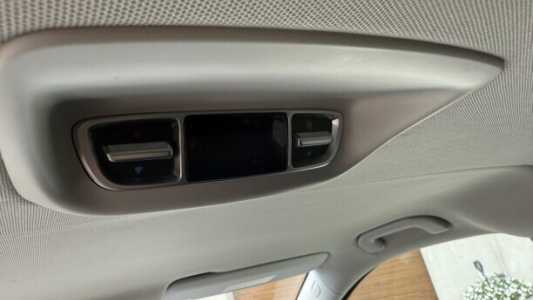 Mercedes-Benz V-Класс W447 Рестайлинг, 2021, пробег 174000 км Mercedes-Benz V-Класс W447 Рестайлинг, 2021, пробег 174000 км