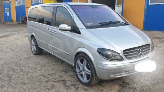 Mercedes-Benz Viano W639