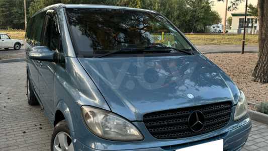 Mercedes-Benz Viano W639