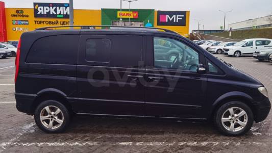 Mercedes-Benz Viano W639