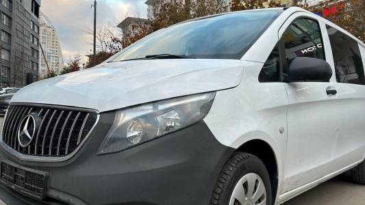 Mercedes-Benz Vito W447