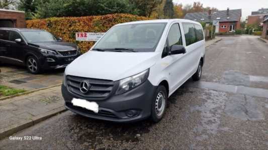 Mercedes-Benz Vito W447 Рестайлинг, 2019, пробег 196000 км Mercedes-Benz Vito W447 Рестайлинг, 2019, пробег 196000 км