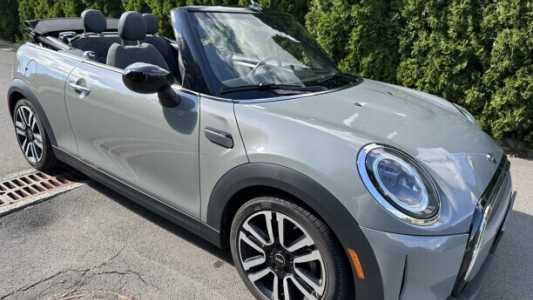 MINI Cabrio III 2-й рестайлинг, 2021, пробег 49000 км MINI Cabrio III 2-й рестайлинг, 2021, пробег 49000 км