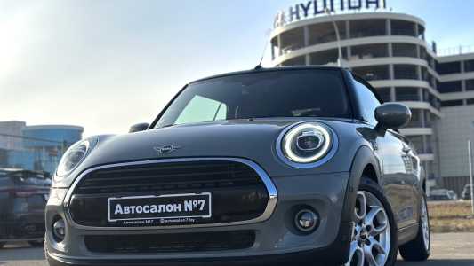 MINI Cabrio III Рестайлинг
