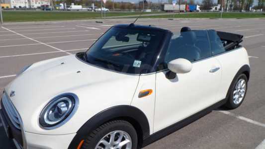 MINI Cabrio III Рестайлинг
