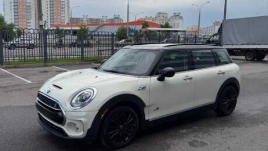 MINI Clubman F54, 2019, пробег 110000 км MINI Clubman F54, 2019, пробег 110000 км