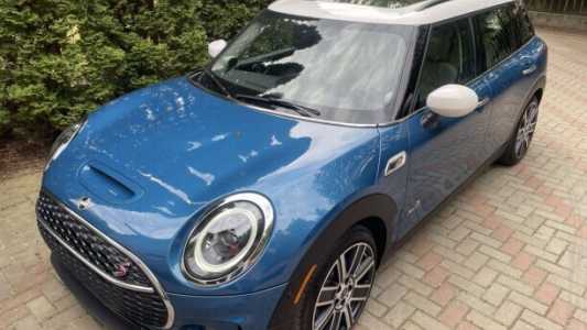 MINI Clubman F54  Рестайлинг, 2021, пробег 15700 км