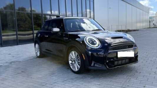 MINI Cooper F55, F56 2-й рестайлинг, 2022, пробег 36000 км MINI Cooper F55, F56 2-й рестайлинг, 2022, пробег 36000 км