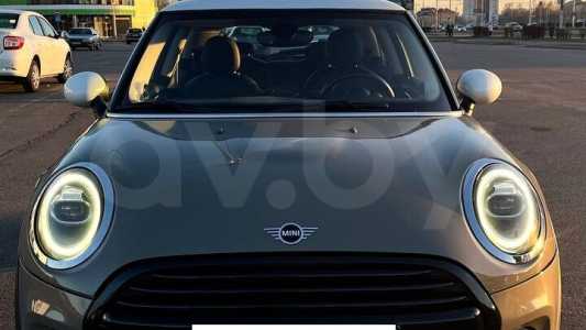 MINI Cooper F55, F56
