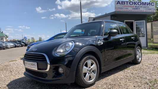 MINI Cooper F55, F56