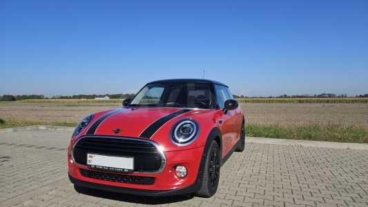 MINI Cooper F55, F56 Рестайлинг