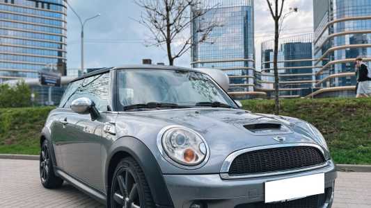 MINI Cooper R56