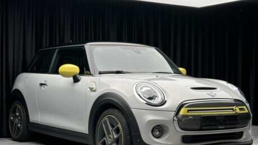 MINI Cooper SE , 2020, пробег 65000 км