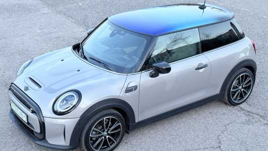 MINI Cooper SE I