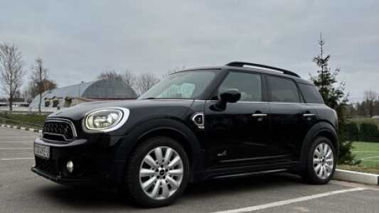 MINI Countryman F60, 2019, пробег 180000 км MINI Countryman F60, 2019, пробег 180000 км