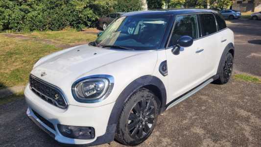 MINI Countryman F60