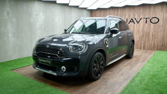 MINI Countryman F60