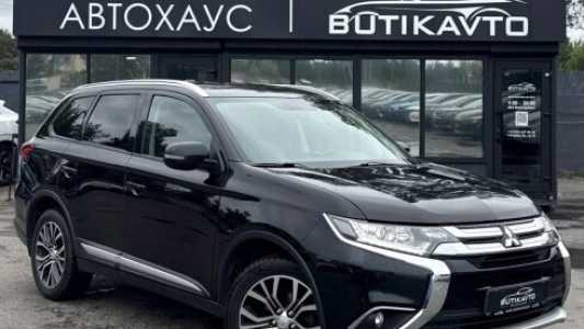 Mitsubishi Outlander III 2-й рестайлинг, 2015, пробег 270000 км Mitsubishi Outlander III 2-й рестайлинг, 2015, пробег 270000 км