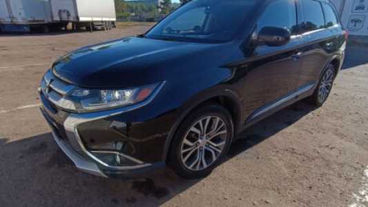 Mitsubishi Outlander III 2-й рестайлинг, 2016, пробег 193121 км Mitsubishi Outlander III 2-й рестайлинг, 2016, пробег 193121 км