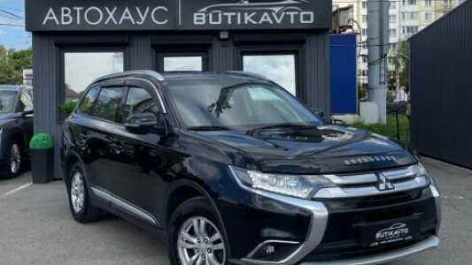 Mitsubishi Outlander III  2-й рестайлинг, 2016, пробег 282000 км