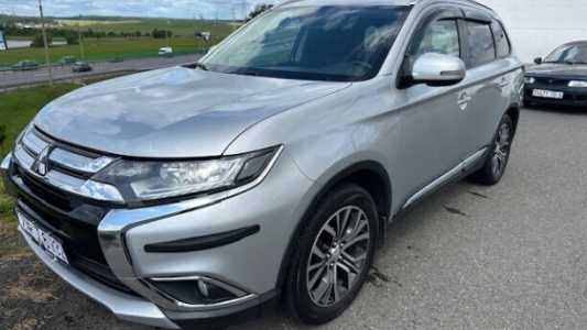 Mitsubishi Outlander III 2-й рестайлинг, 2018, пробег 147600 км Mitsubishi Outlander III 2-й рестайлинг, 2018, пробег 147600 км
