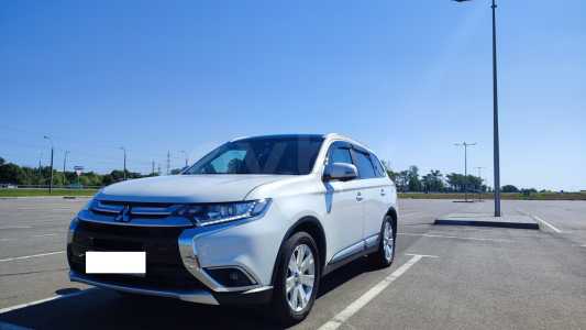Mitsubishi Outlander III 2-й рестайлинг Mitsubishi Outlander III 2-й рестайлинг
