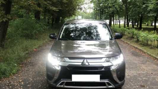 Mitsubishi Outlander III  3-й рестайлинг, 2018, пробег 114263 км
