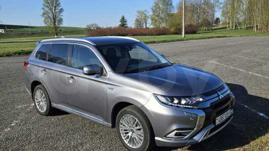 Mitsubishi Outlander III 3-й рестайлинг Mitsubishi Outlander III 3-й рестайлинг