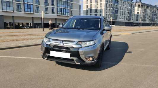 Mitsubishi Outlander III 3-й рестайлинг Mitsubishi Outlander III 3-й рестайлинг