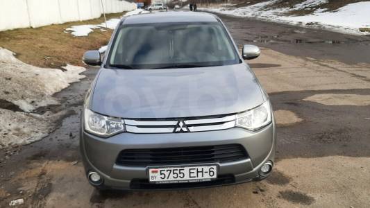 Mitsubishi Outlander III