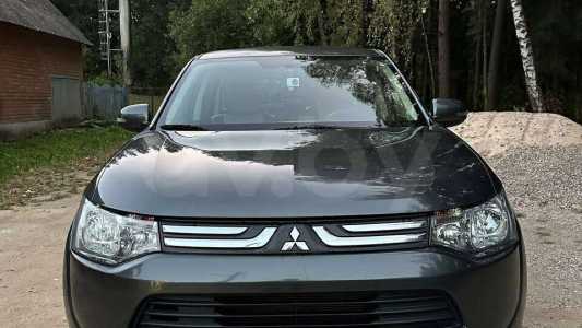 Mitsubishi Outlander III