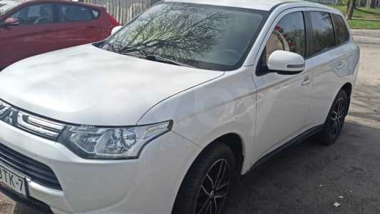 Mitsubishi Outlander III