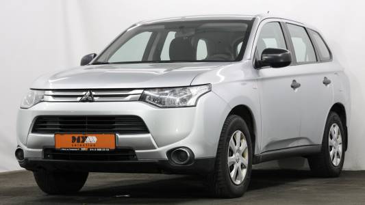 Mitsubishi Outlander III