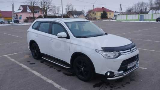 Mitsubishi Outlander III Рестайлинг