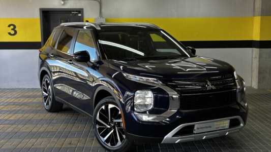 Mitsubishi Outlander IV, 2022, пробег 23851 км Mitsubishi Outlander IV, 2022, пробег 23851 км