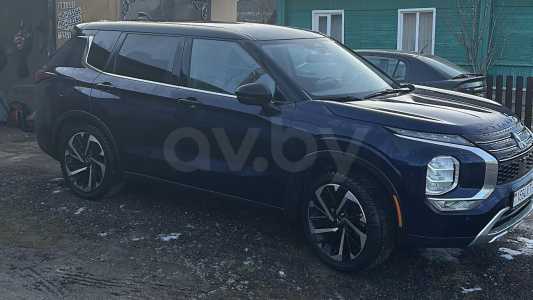 Mitsubishi Outlander IV
