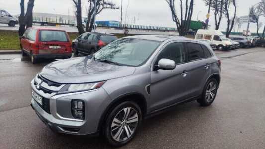 Mitsubishi Outlander Sport I 3-й рестайлинг, 2019, пробег 80000 км Mitsubishi Outlander Sport I 3-й рестайлинг, 2019, пробег 80000 км