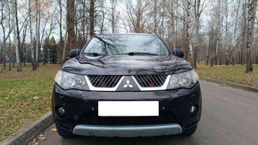 Mitsubishi Outlander XL