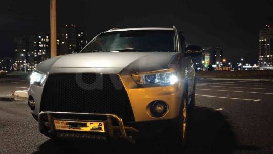 Mitsubishi Outlander XL Рестайлинг