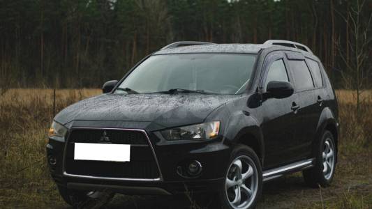 Mitsubishi Outlander XL Рестайлинг