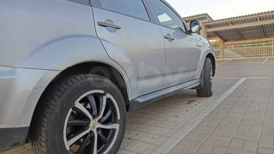 Mitsubishi Outlander XL Рестайлинг