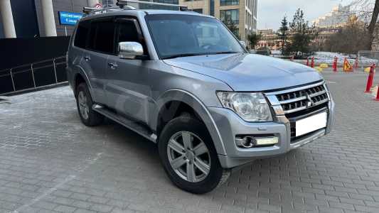 Mitsubishi Pajero IV 2-й рестайлинг