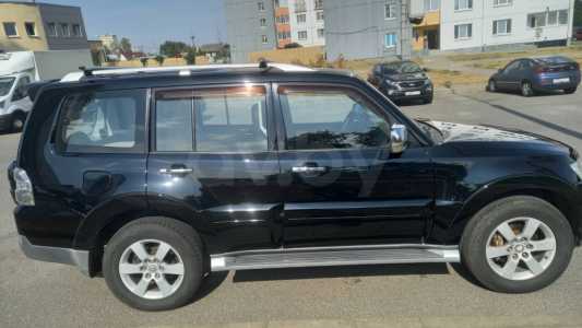 Mitsubishi Pajero IV