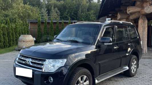 Mitsubishi Pajero IV Рестайлинг