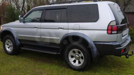 Mitsubishi Pajero Sport I