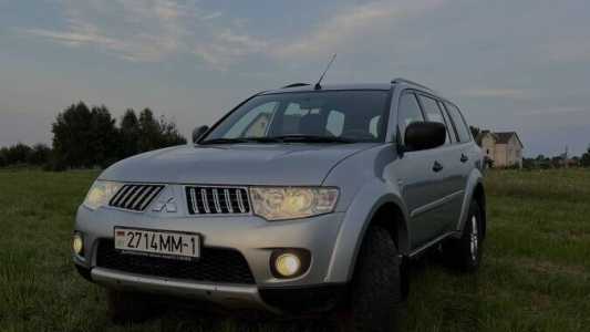 Mitsubishi Pajero Sport II