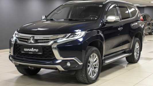 Mitsubishi Pajero Sport III