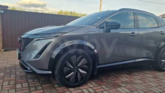 Nissan Ariya I