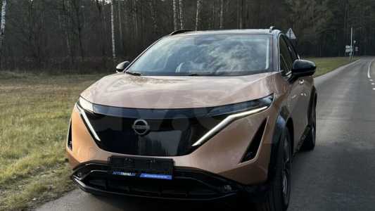 Nissan Ariya I