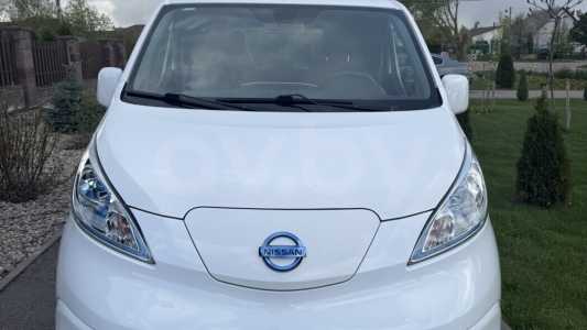 Nissan e-NV200 I